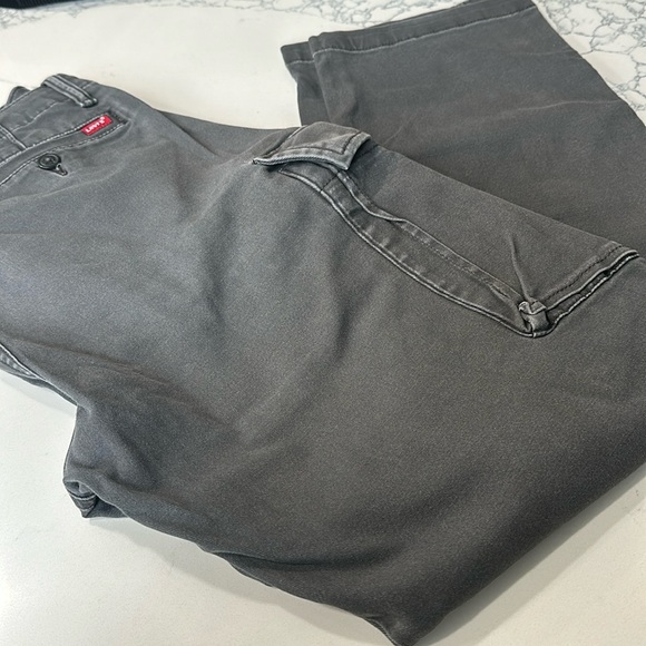 Levi’s size 31x30 - Picture 3 of 4